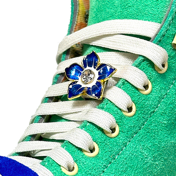 Snap Charms: Blue Flower, Interchangeable Shoelace Charm & Roller Skate Accessory
