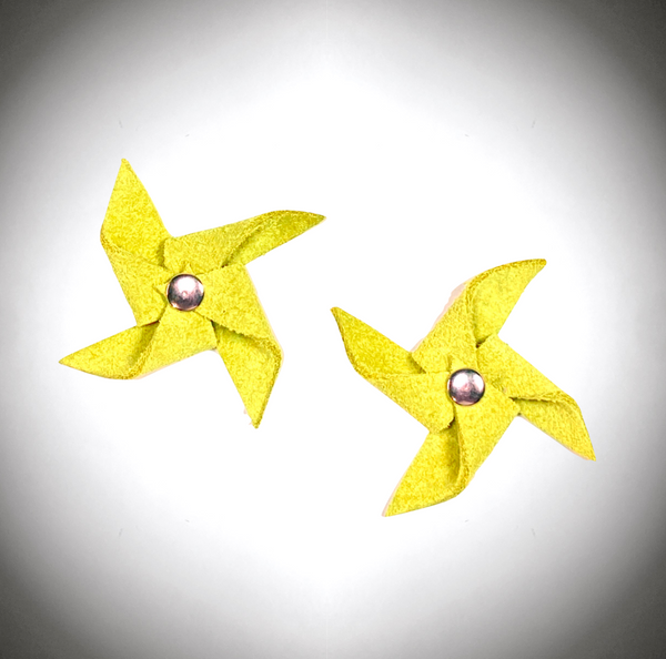 Pinwheel Shoelace Charms Roller Skate Accessory, Yellow Suede (Set of 2)